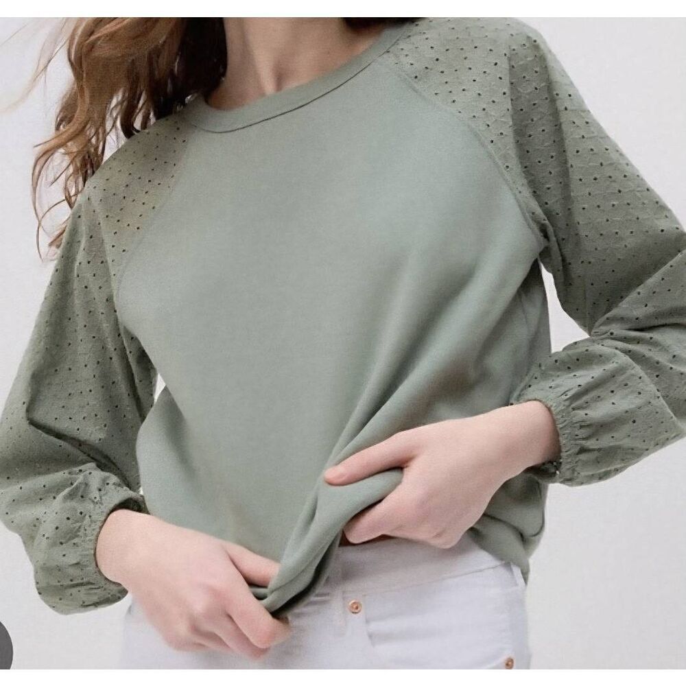 GAP Sweatshirt Women's Large Sage Green Vintage Soft Eyelet Balloon Sleeve